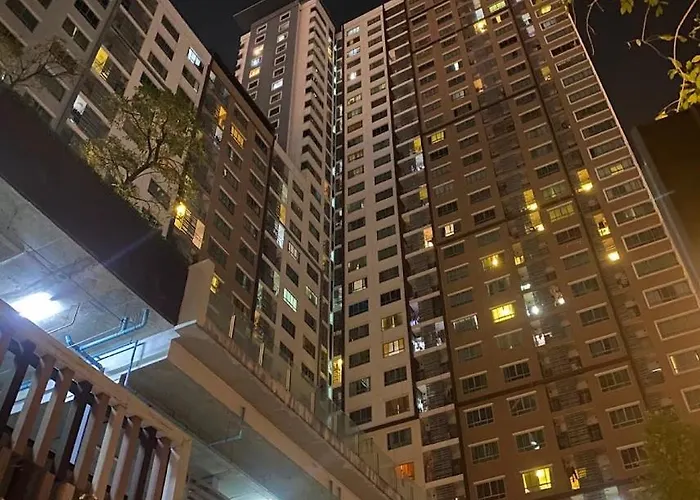 Prime Near Sathorn Sukhumvit * Bangkok